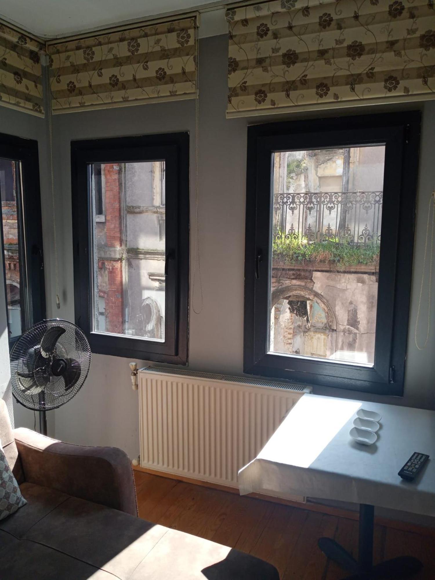 Taksim City Hotel Istanbul Bagian luar foto