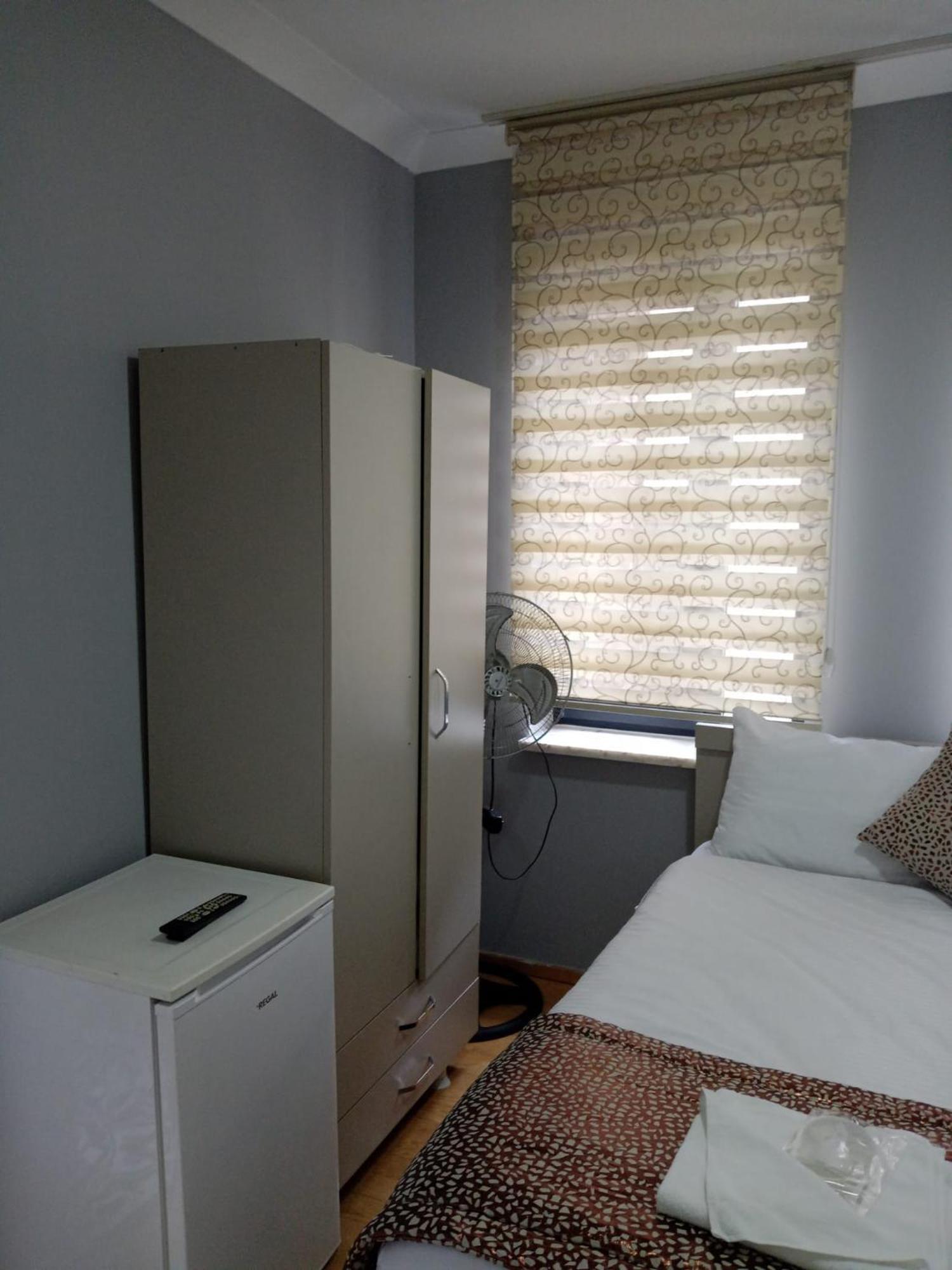 Taksim City Hotel Istanbul Bagian luar foto