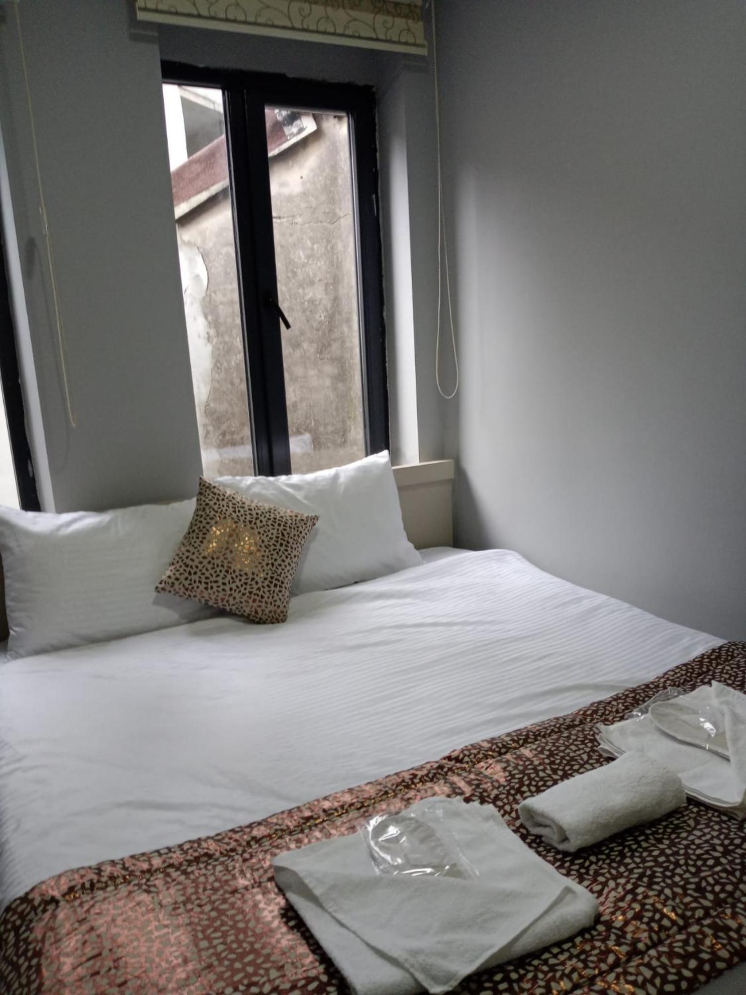 Taksim City Hotel Istanbul Bagian luar foto