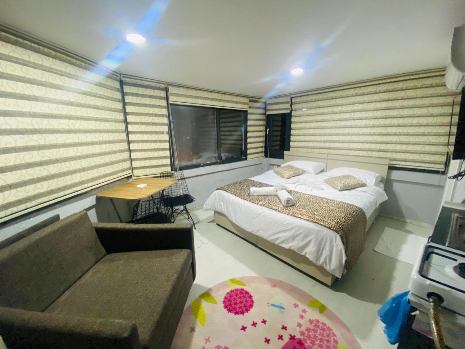 Taksim City Hotel Istanbul Bagian luar foto
