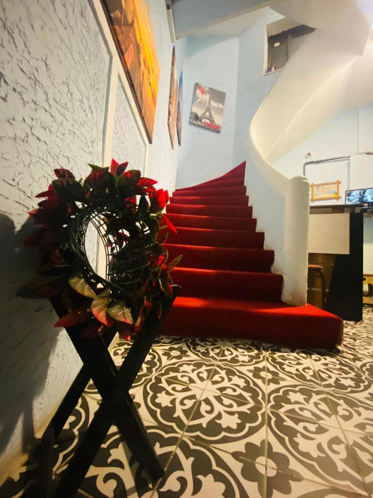 Taksim City Hotel Istanbul Bagian luar foto