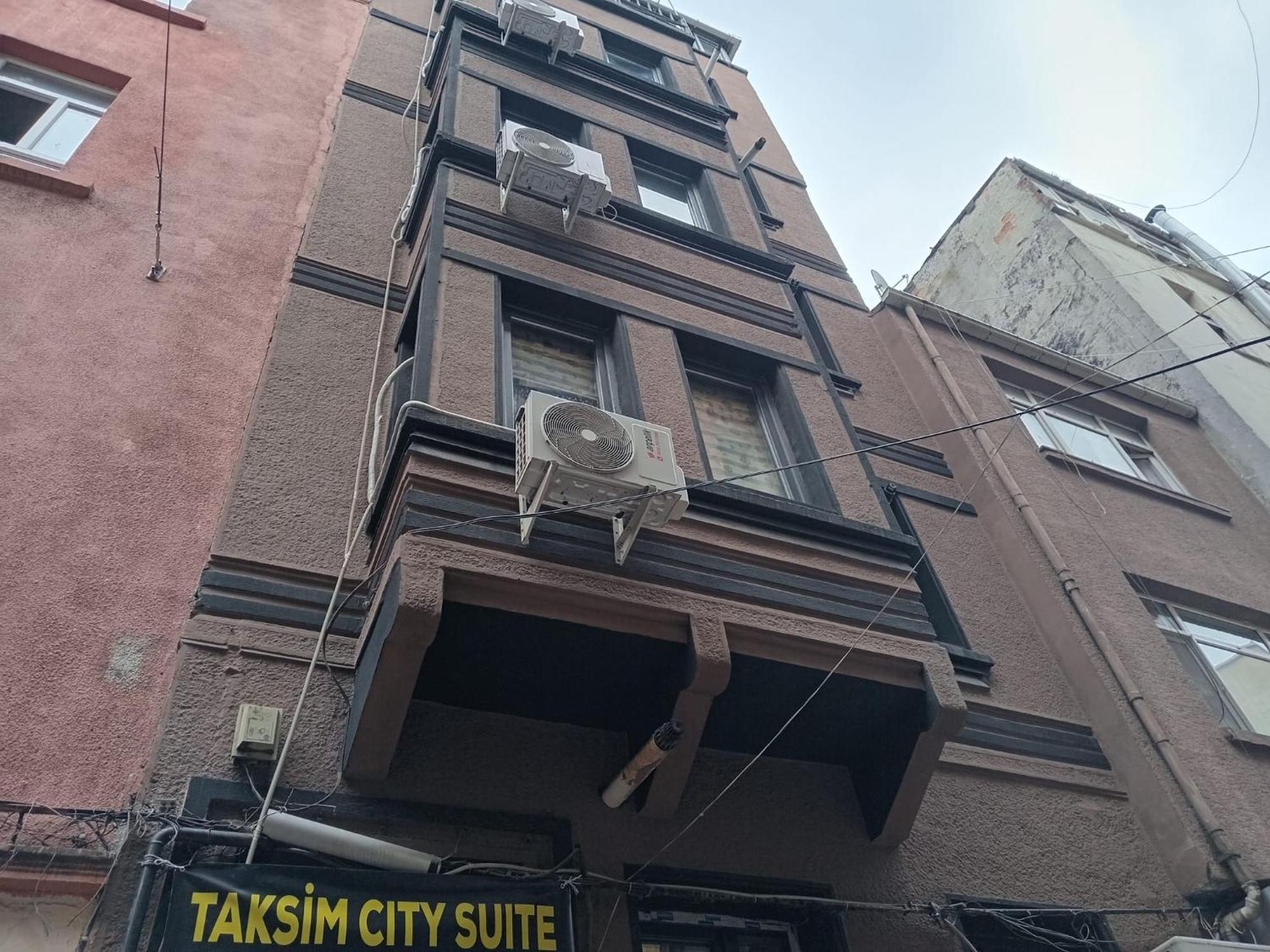 Taksim City Hotel Istanbul Bagian luar foto